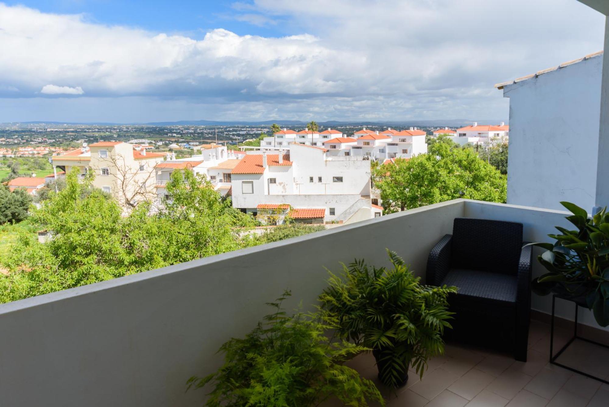 Hillside Studio With Sea View & Fibre Internet Албуфейра Экстерьер фото